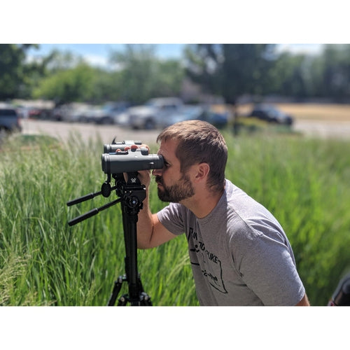 Steve Speck Looking through swarovski EL SLC and Vortex razor hd binoculars on slik and sirui tripods with VA-5 Video heads