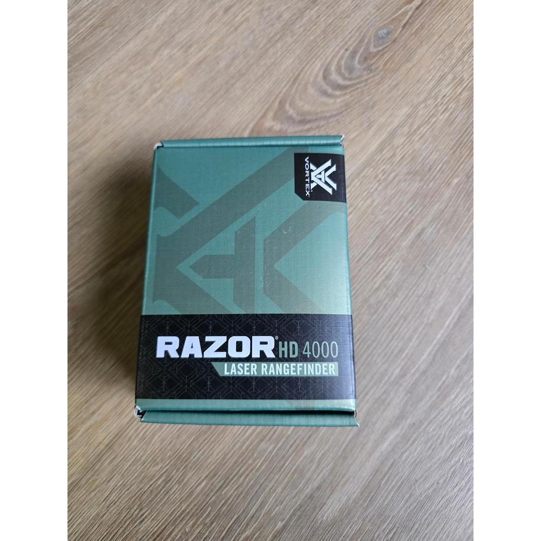Vortex Razor HD 4000 -open box